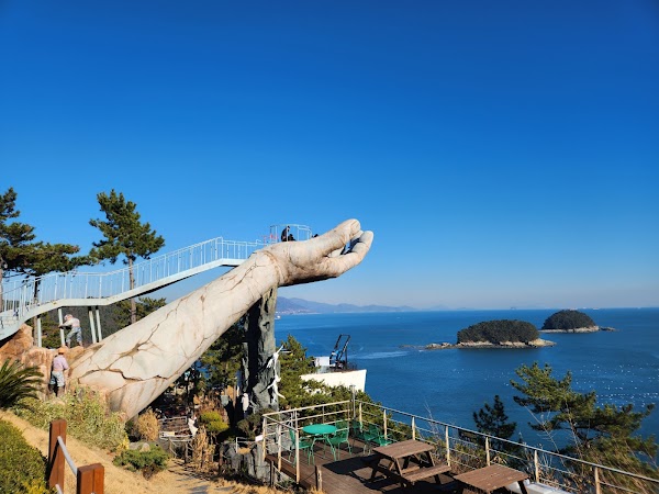 Yeosu Art Land 1
