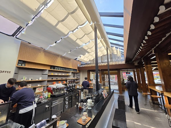 Intelligentsia Coffee Seochon Coffeebar 4