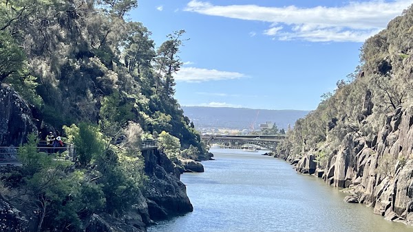 Double Dozen buttress