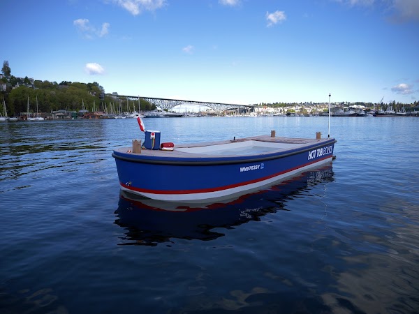Hot Tub Boats 1