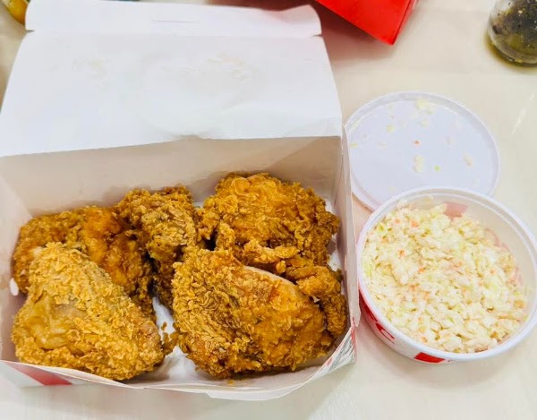 KFC Nishi-Shinjuku 5