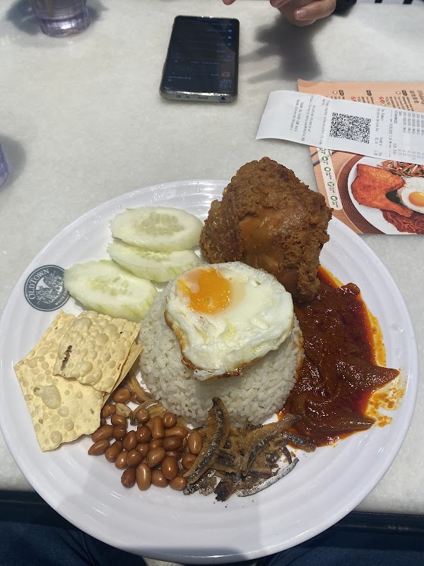 OLDTOWN White Coffee @ KL Eco City Mall 3