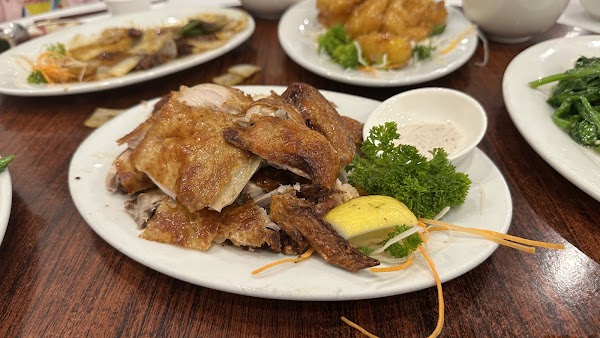 Ling Nan Chinese Restaurant 5
