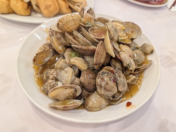 Ling Nan Chinese Restaurant 4