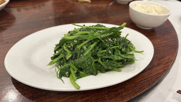 Ling Nan Chinese Restaurant 2