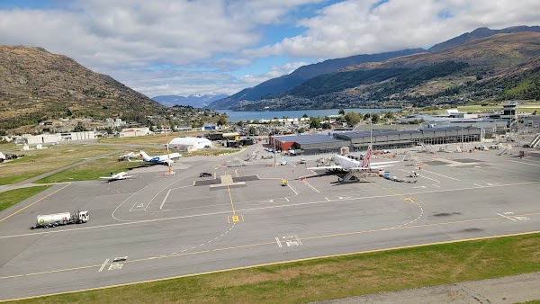 Queenstown Airport 5