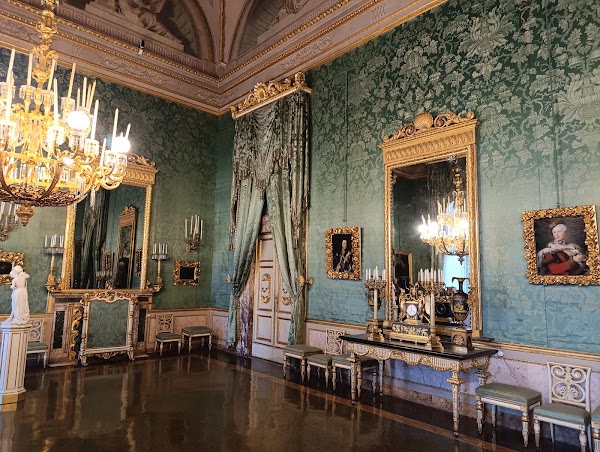 Palatine Gallery 2
