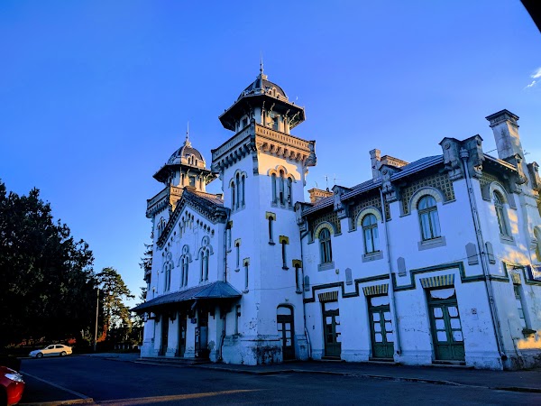 Curtea de Argeș 3