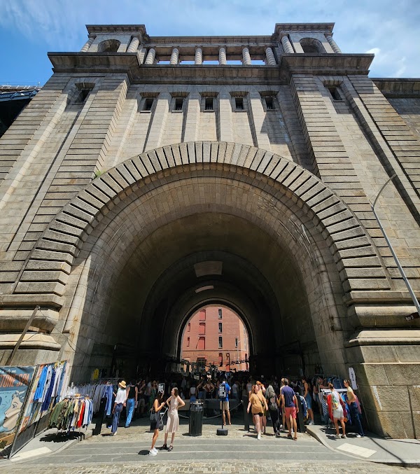 DUMBO Archway 3