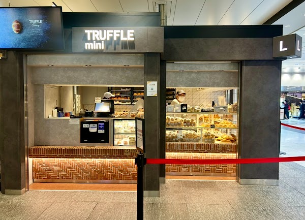 TRUFFLE mini Tokyo Sta. Store