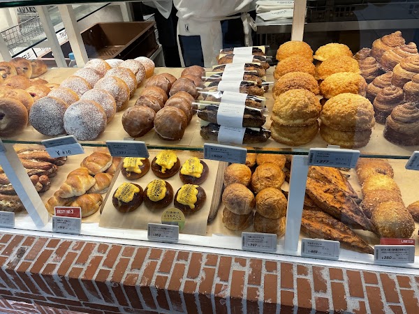 TRUFFLE mini Tokyo Sta. Store 4