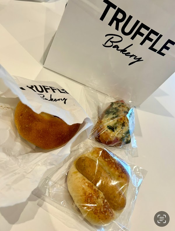 TRUFFLE mini Tokyo Sta. Store 3