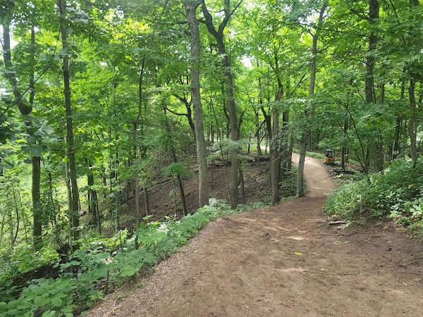 Empire Bluff Trail 2