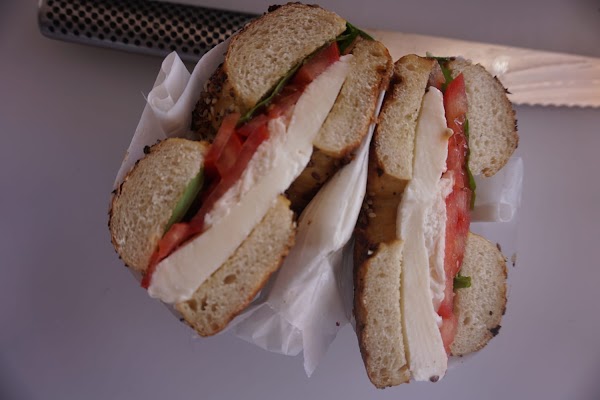 Max bagels trailer