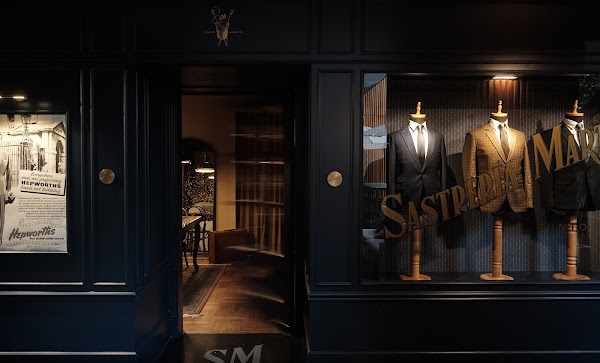Sastrería Martinez, Bar oculto