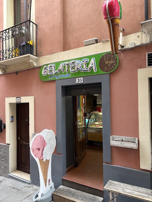 Gelateria Vaniglia e Pistacchio 3