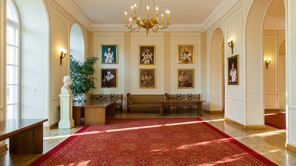 Pałac Kazimierzowski 4