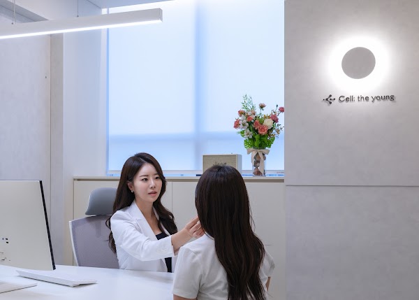 Cell The Young Clinic 4