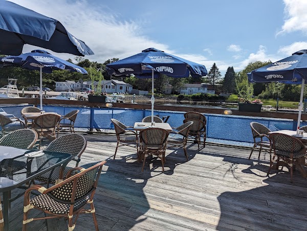 Arundel Wharf - Seafood - Cocktail Bar - Craft Beer 1