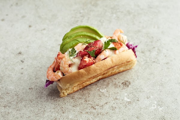Luke's Lobster Shibuya Park Street Shop 5