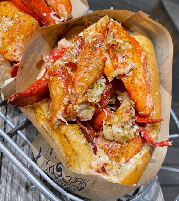 Luke's Lobster Shibuya Park Street Shop 3