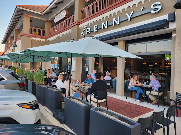 Renny's Bar & Grill