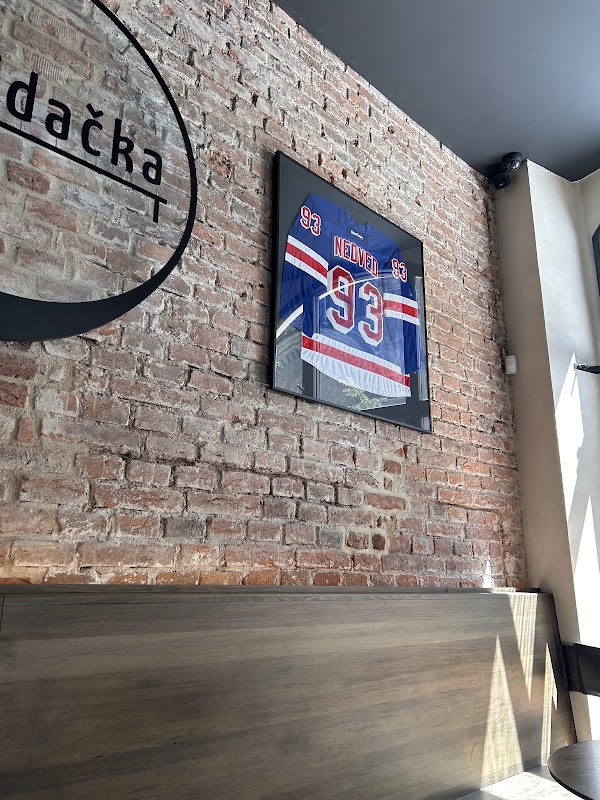 Střídačka (The Hockey Bench) 2