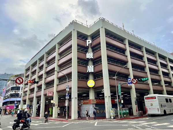 Ximending Emei Parking Lots