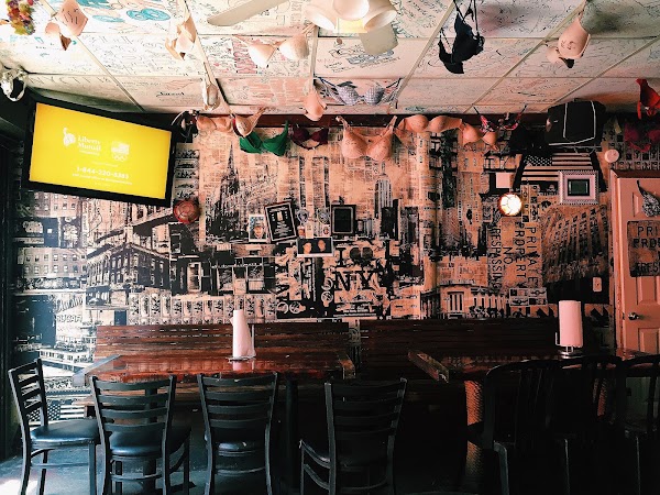 Jeremy's Ale House
