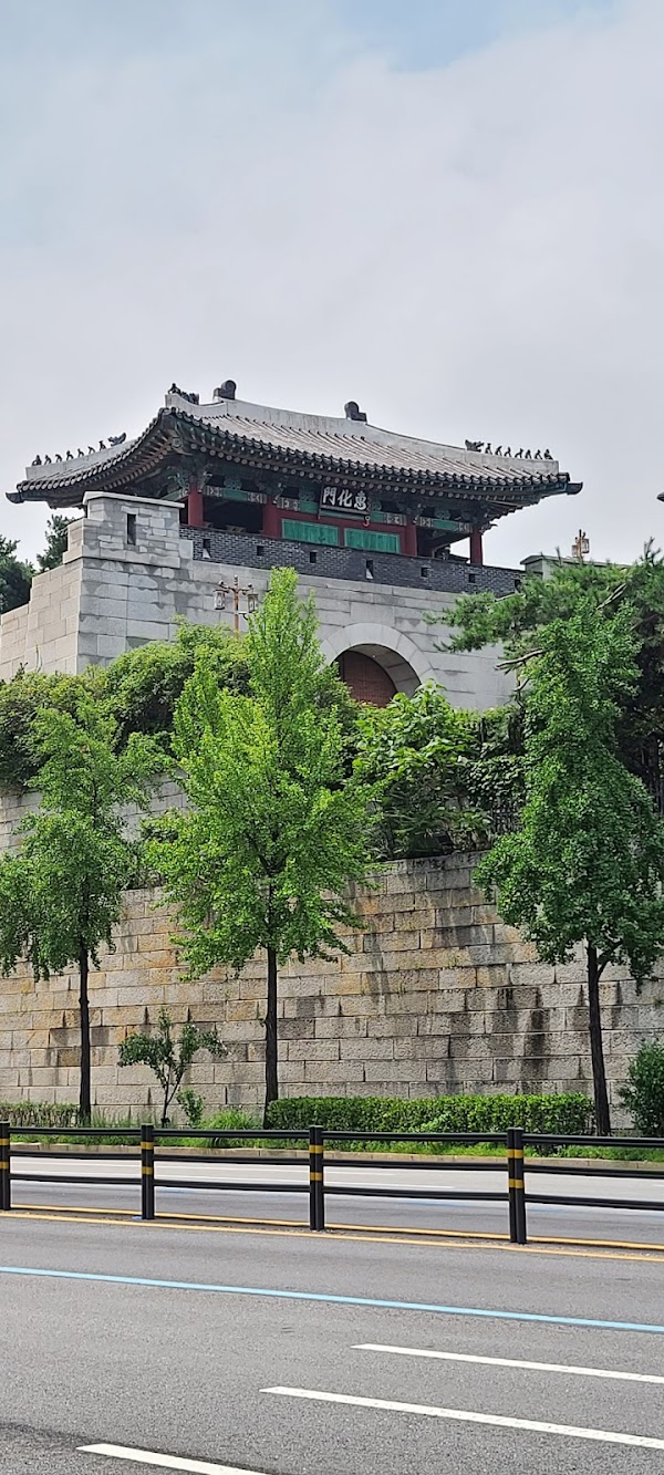 Hyehwamun Gate (Dongsomun)