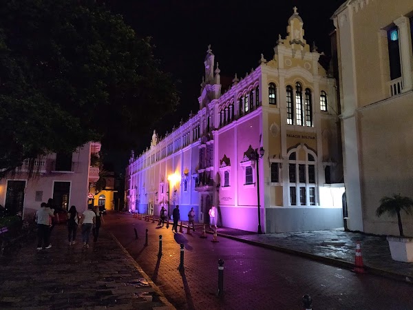 Plaza Simón Bolívar 3