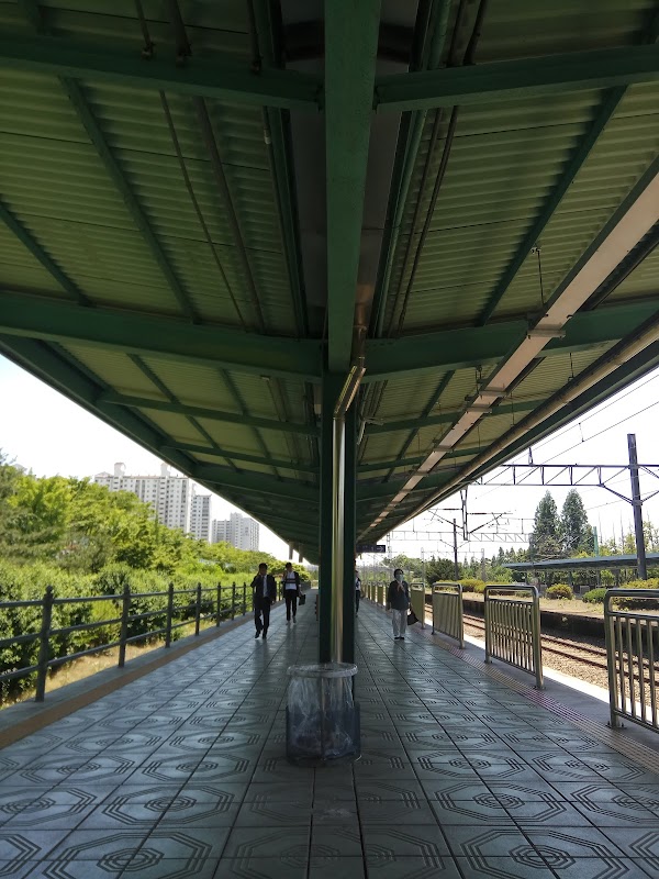 Hwaseo Station 5