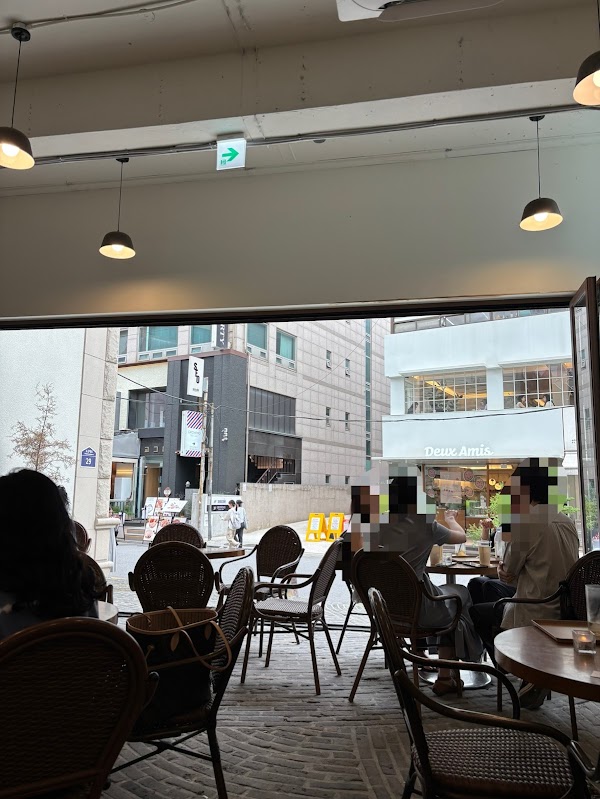 Front Seoul 2
