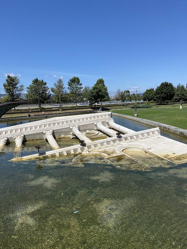 The Memorial of the Old National Theatre
