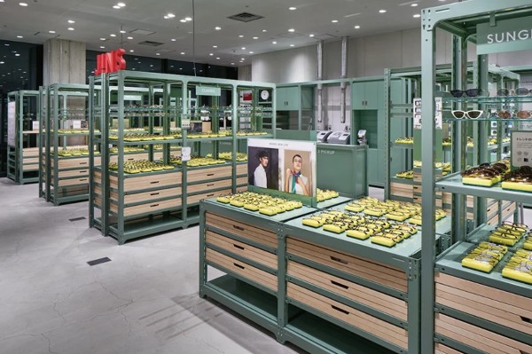 JINS Loft Ginza Store 1