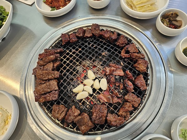 Chungkiwa town (Seoul Nat'l Univ. of Education branch) 4