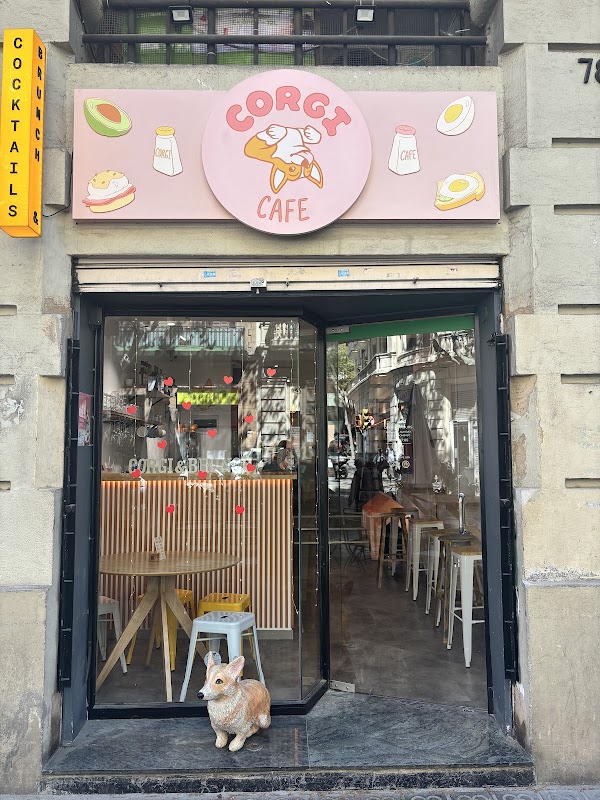 Corgi Cafè | Sagrada Familia 4