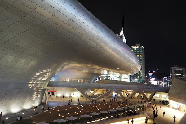 DDP │ Dongdaemun Design Plaza