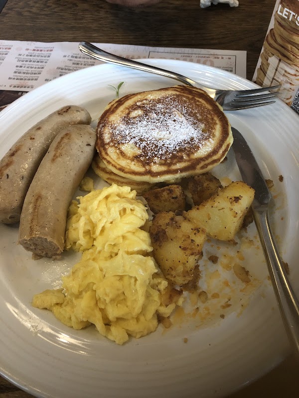 Mr. Pancake House 4