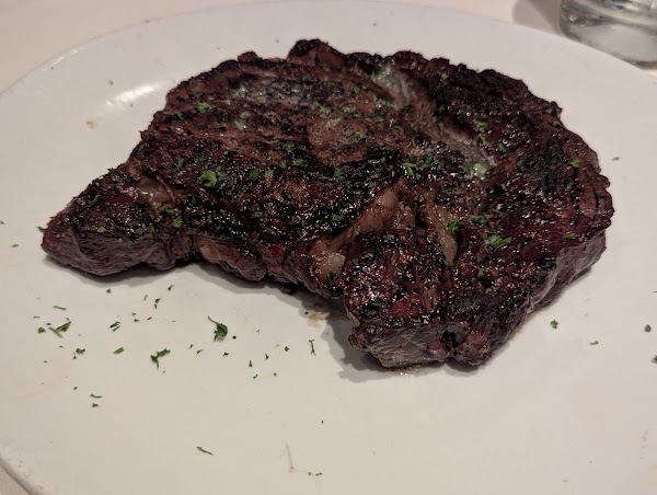 Fleming’s Prime Steakhouse & Wine Bar 3