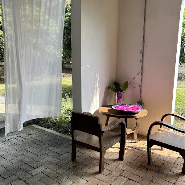 eavam shop & tea space