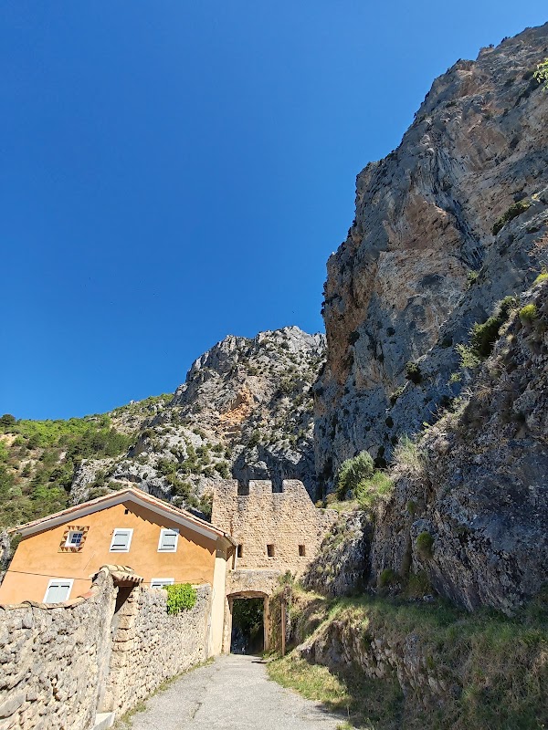 Porte du Riou