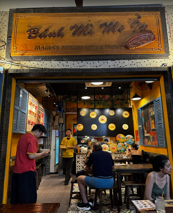 Bánh Mì Mẹ Ỉn - Vietnamese Banh Mi Shop 5