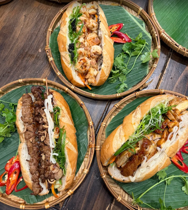 Bánh Mì Mẹ Ỉn - Vietnamese Banh Mi Shop 4