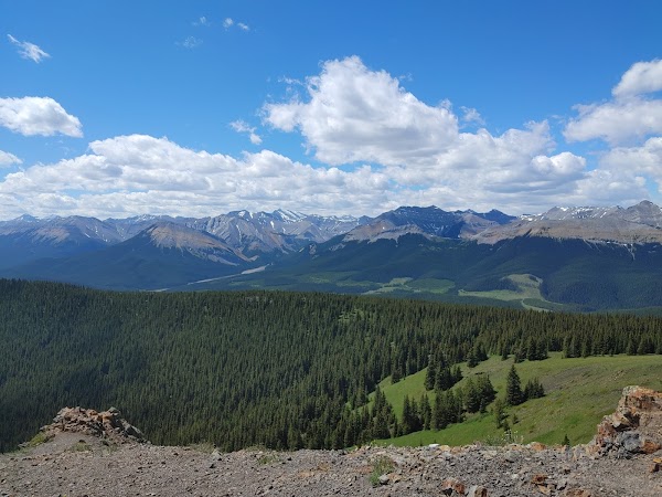 Jumpingpound Summit Trail