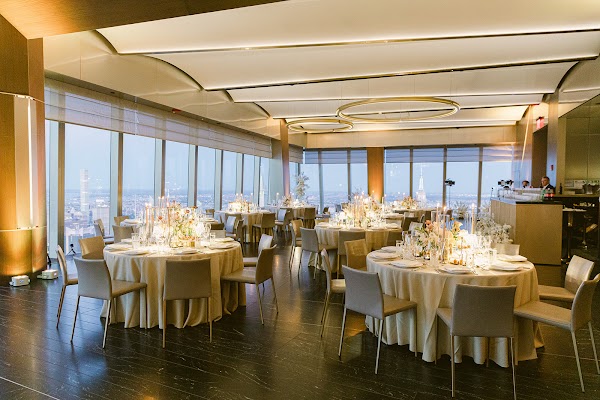 Peak with Priceless Restaurant & Bar 1