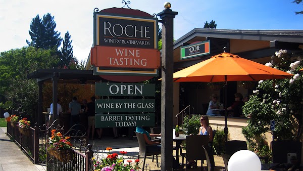 Roche Winery Downtown 1