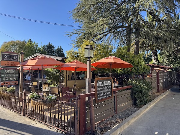 Roche Winery Downtown 5