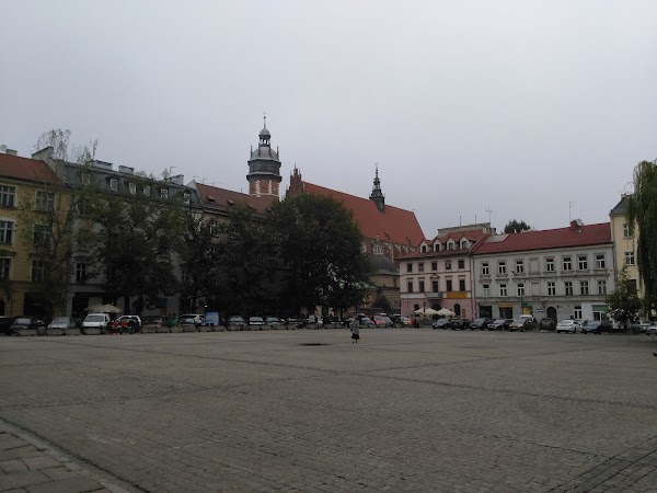 plac Wolnica 5
