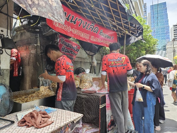 ร้านนางเล็ด สีลมซอย7 5